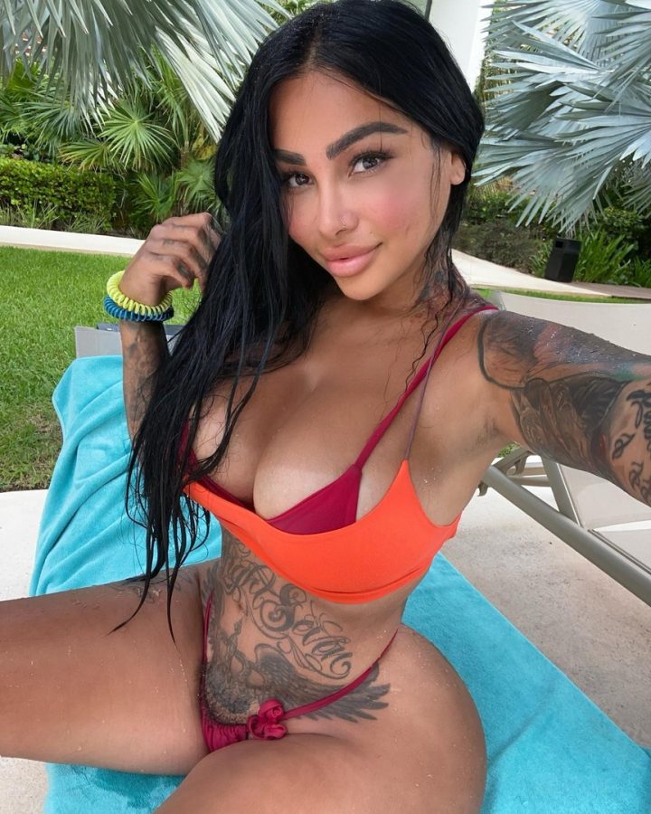 Brittanya razavi only fans 3