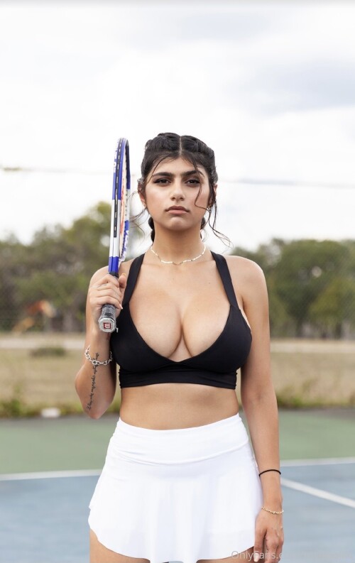 Mia Khalifa 3